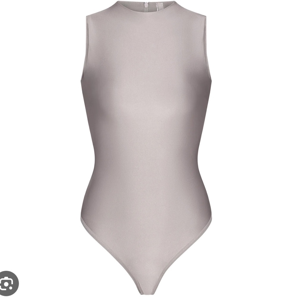 SKIMS DISCO SLEEVELESS MOCK NECK BODYSUIT